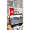 Image 1 : IGLOO PARTYBAR COOLER WITH WHEELS