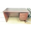 Image 3 : 4 DRAWER METAL FILE CABINET APPROX 2.5 X 4.5 AND 2 DRAWER DESK APPROX 4' X 2' (CONTENTS NOT