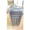 Image 3 : FELLOWES 99CI PAPER SHREDDER