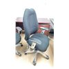 Image 5 : 4 ASSORTED ROLLING OFFICE CHAIRS