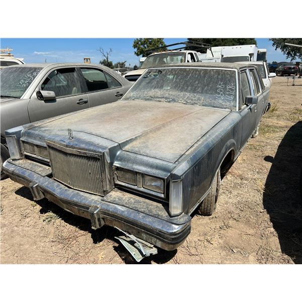 1984 Lincoln Town Car