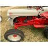 Image 3 : 1947 Ford 8N Tractor, 3-pt, PTO, Fully Restored, SN.