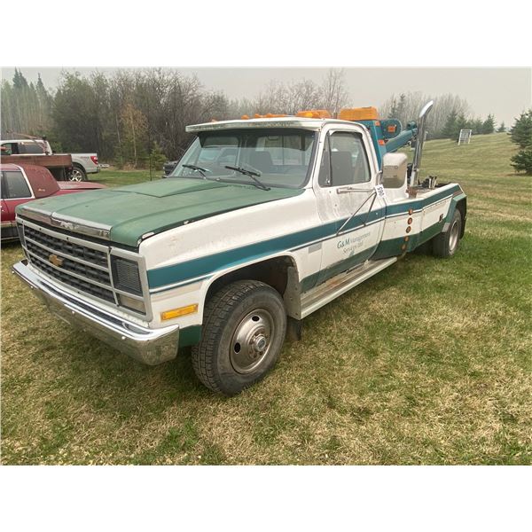 1989 Chevrolet 3500 – 4x4 Tow Truck, 454 Automatic, High Boom, Winch, Sling, Wheel Lift, Mi