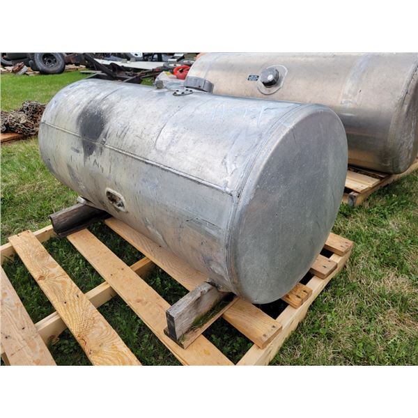 Alum. Truck fuel tank