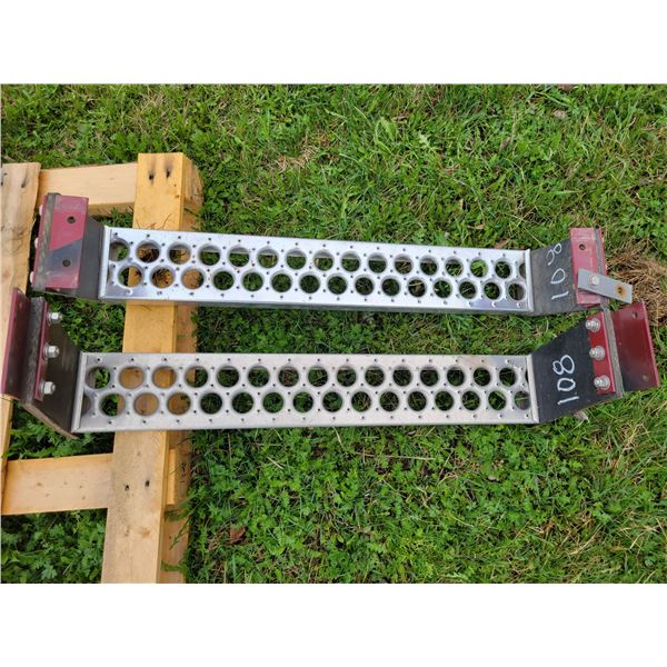 Rubber mtd. side step