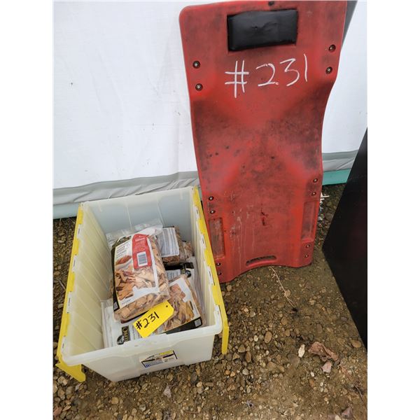 Floor creeper & apple wood chips