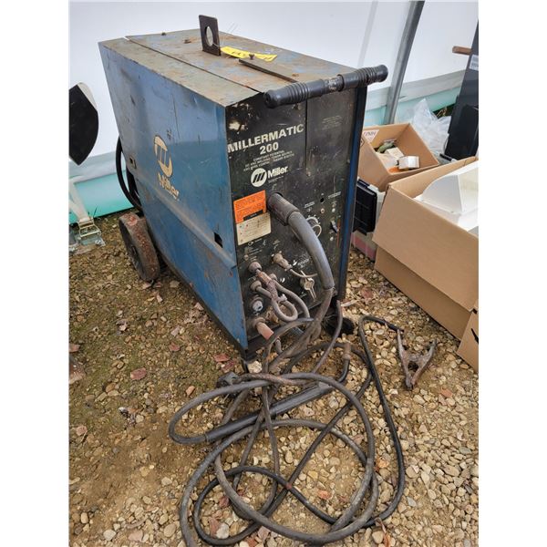 Millermatic 200 DC ARC Welder & wire feed