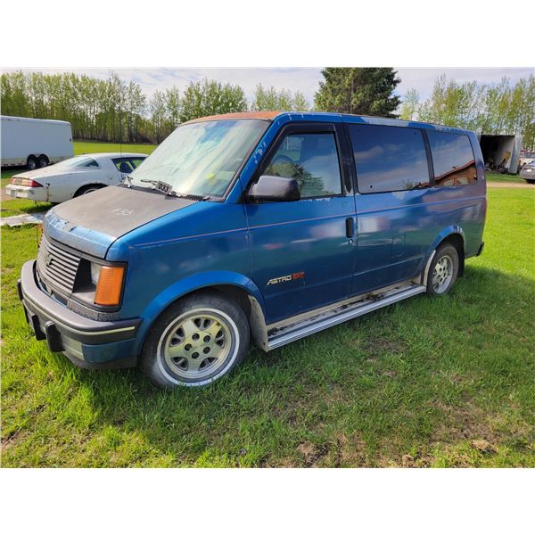 Approx. 1994 Astro EXT Van, V8 Auto, sold for parts  (West Yard)
