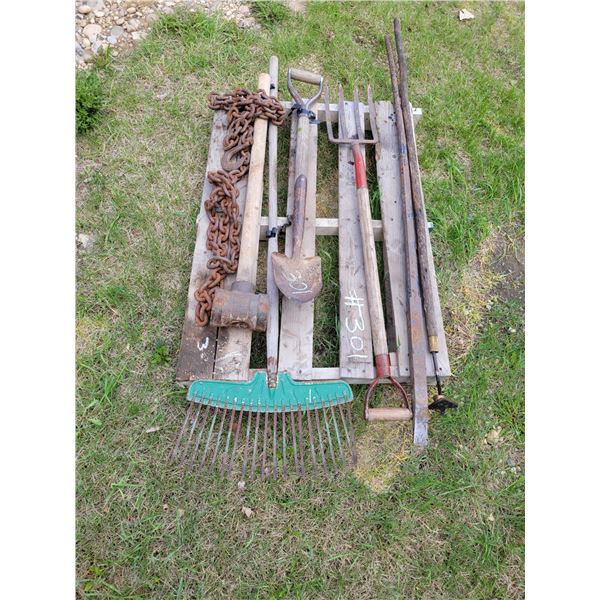 Chain, bars, fork, sledge