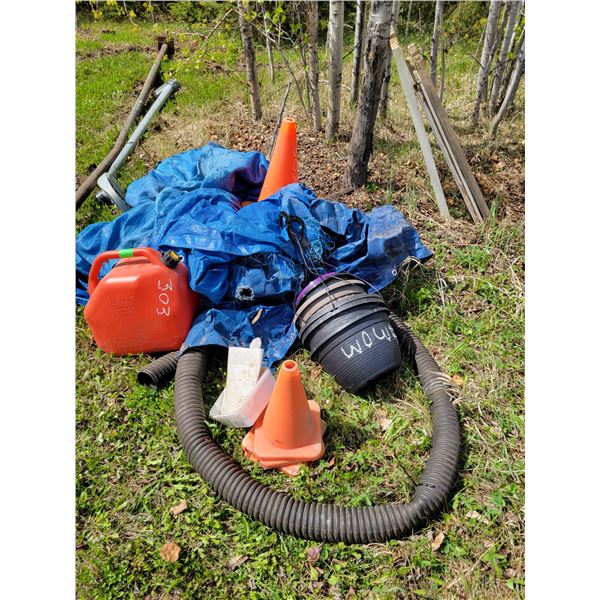 Tarp, jerry cans & windows