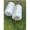 Image 1 : 2- White plastic tanks