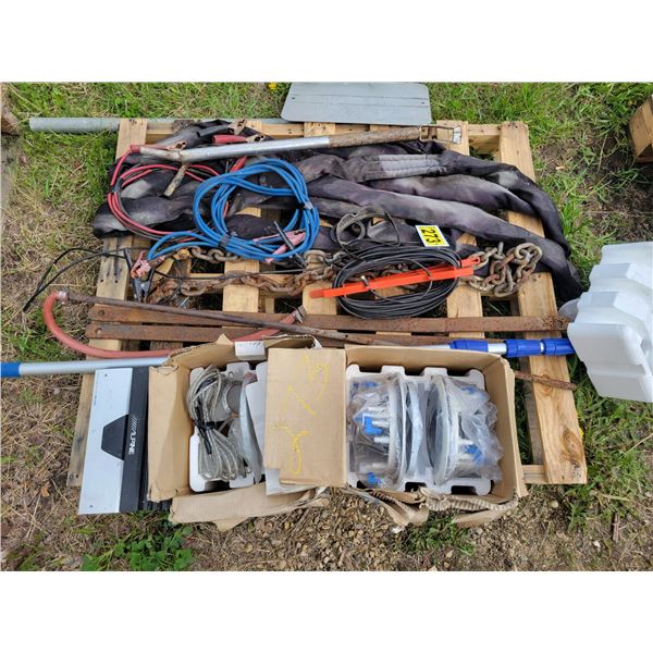 Sling, chain, boomer, speakers