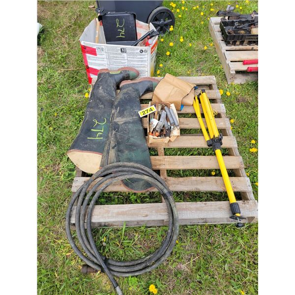 Rub. Boots, size 11, springs, pins, inverter, misc.