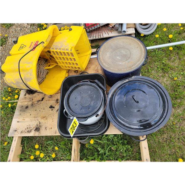 mop & pail, pots