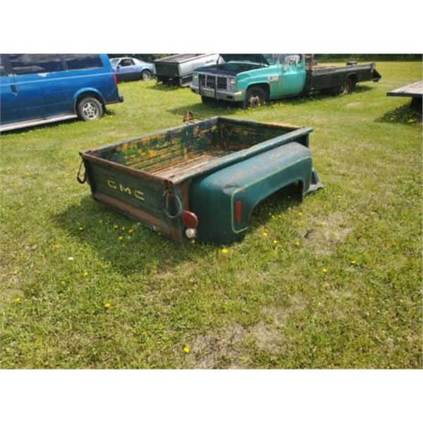 GMC step side truck box, green
