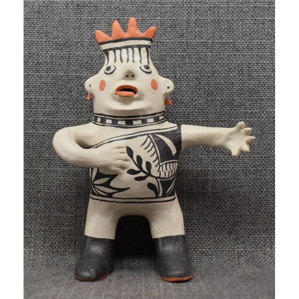 COCHITI POTTERY FIGURE (MARTHA ARQUERO)