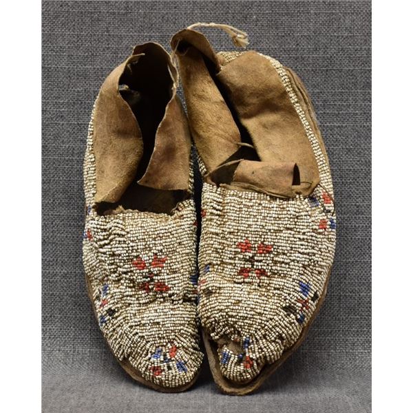 CHEYENNE MOCCASINS