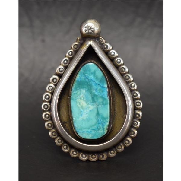 NAVAJO SILVER AND TURQUOISE RING