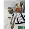 Image 2 : Assortment of Golf Related Barware & Collectibles
