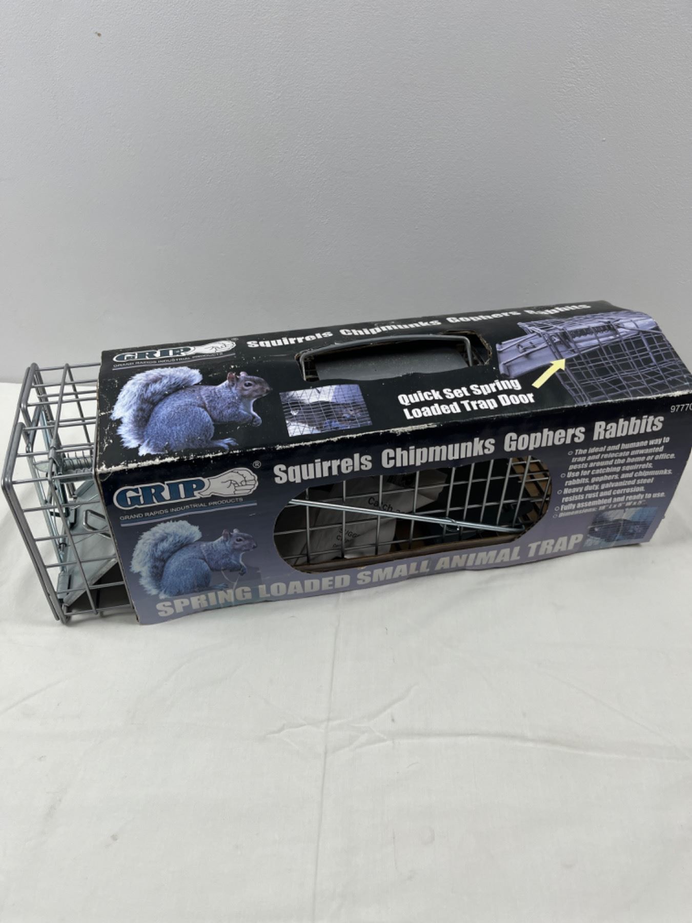 Grip Spring Loaded Small Animal Trap