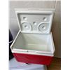 Image 2 : Assorted Coolers