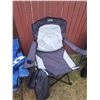 Image 2 : 8 Folding Lawn Chairs