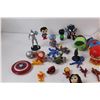 Image 4 : (20+) Mini Superhero Figurines & Stuffies Lot