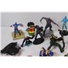 Image 2 : (20+) Mini Superhero Figurines Lot