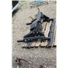 Image 5 : **Hijacker "Ultra Slide 5th Wheel Hitch w/Adjustable Rails