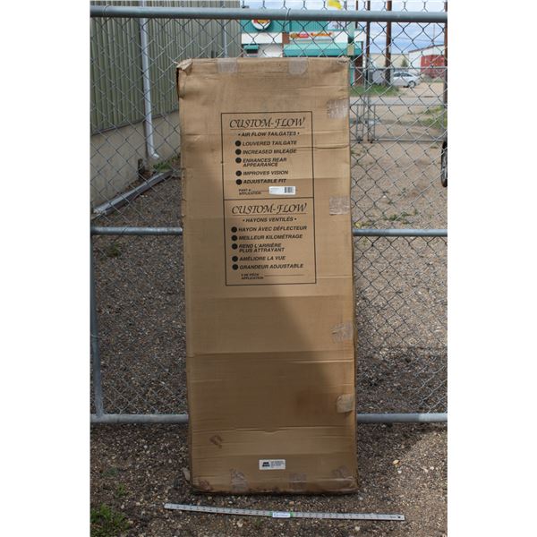 **Custom Flow Louvered 5th Wheel Tailgate - Part # V-EL27 (Fits 2004 Ford F-150)