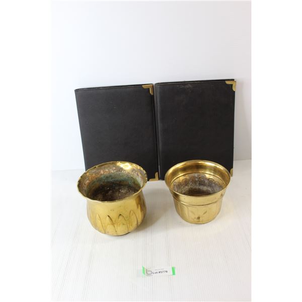 (2) Notepads with Holders, (2) Brass Plant Holders