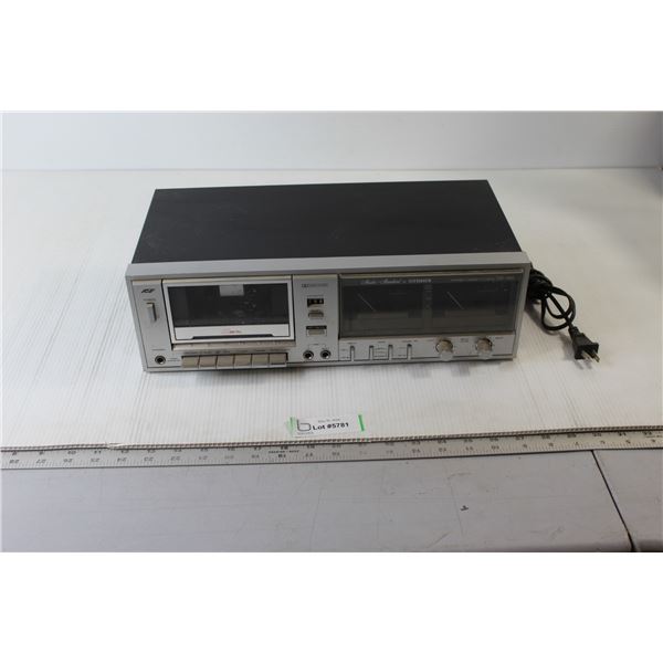 Fisher Cassette Player & Radio - Untested