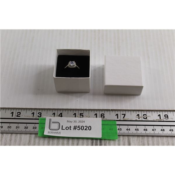 Sterling Silver Zircon Ring - Size 7