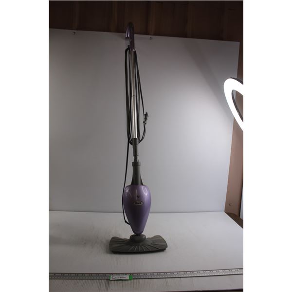 Shark Floor Steam Cleaner - Consignor Says Works