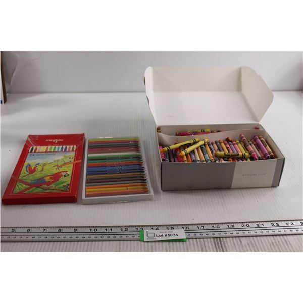 (2) Boxes Crayons