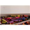 Image 4 : (2) Boxes Crayons