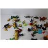Image 3 : Assortment of Small Plastic Toys