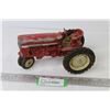 Image 1 : Vintage Metal International Tractor