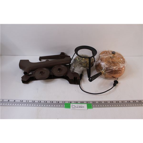 (6+) Fondu Set; Plastic Misc. Parts