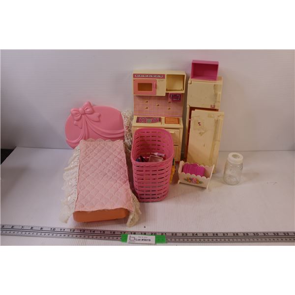 (6) Lot of Barbie Style Furniture: Bed; Fridge; Cupboards and Basket of Accessories