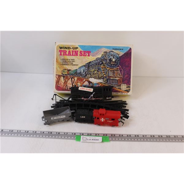 Vintage Durhams Wind Up Train Set In Box