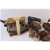Image 3 : (6) Vintage Sad Irons and Parts