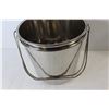 Image 3 : (2) Metal Pails