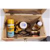 Image 4 : Ronson Roto-Shine Electric Shoe Polisher Box w/ Various Shoe Polish Treatments & Attachments (No Pol