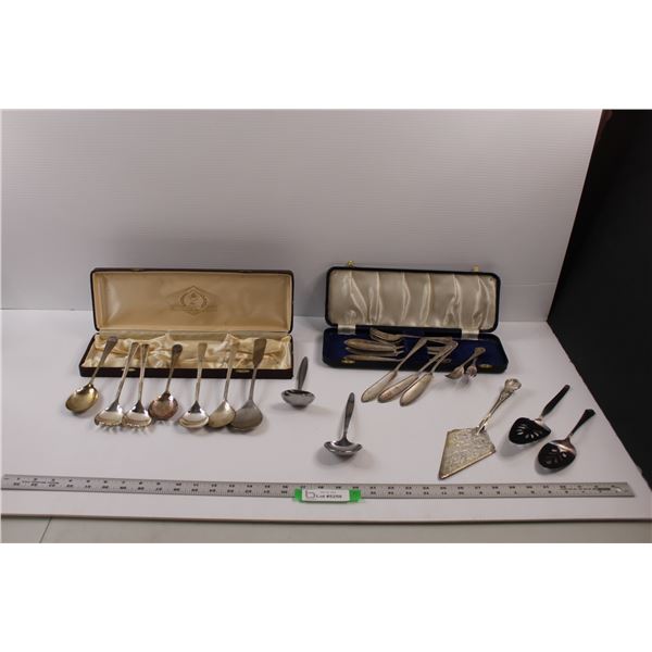Vintage Stainless/Silver Plated Flatware & Serving Utensils w/(2) Boxes