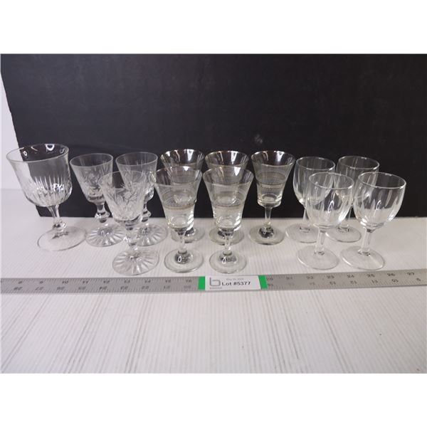 (13) Assorted Clear Glass Cordial Glasses