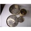 Image 3 : (6) Vintage Cookie and Household Tins with Lids