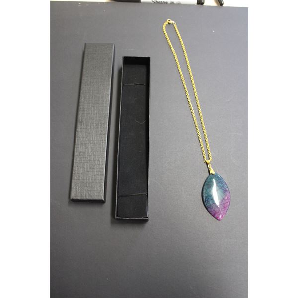 Gold Tone Translucent Green/Pink Pendant with Chain-18:"