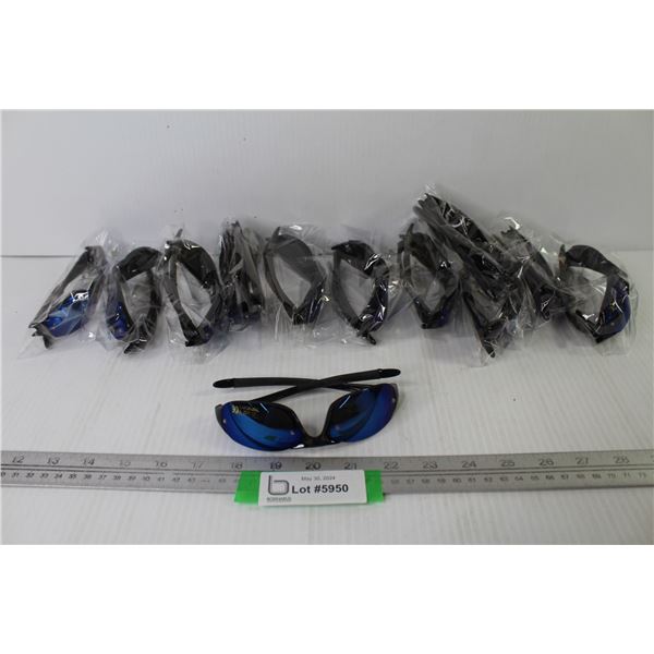 (12) Pair of Looks UV400 Sunglasses (NIB)