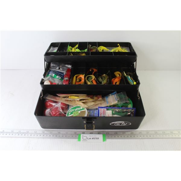 Old Pal Fishing Tackle Box w/ Contents